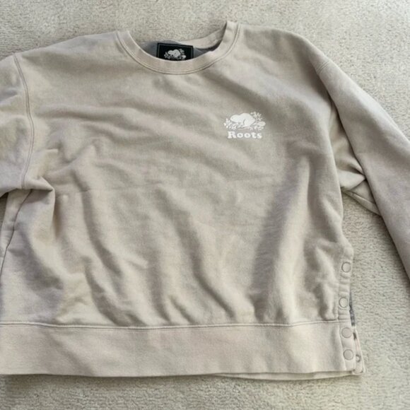 Roots Beige Crewneck with Side Snaps Button - Picture 3 of 3